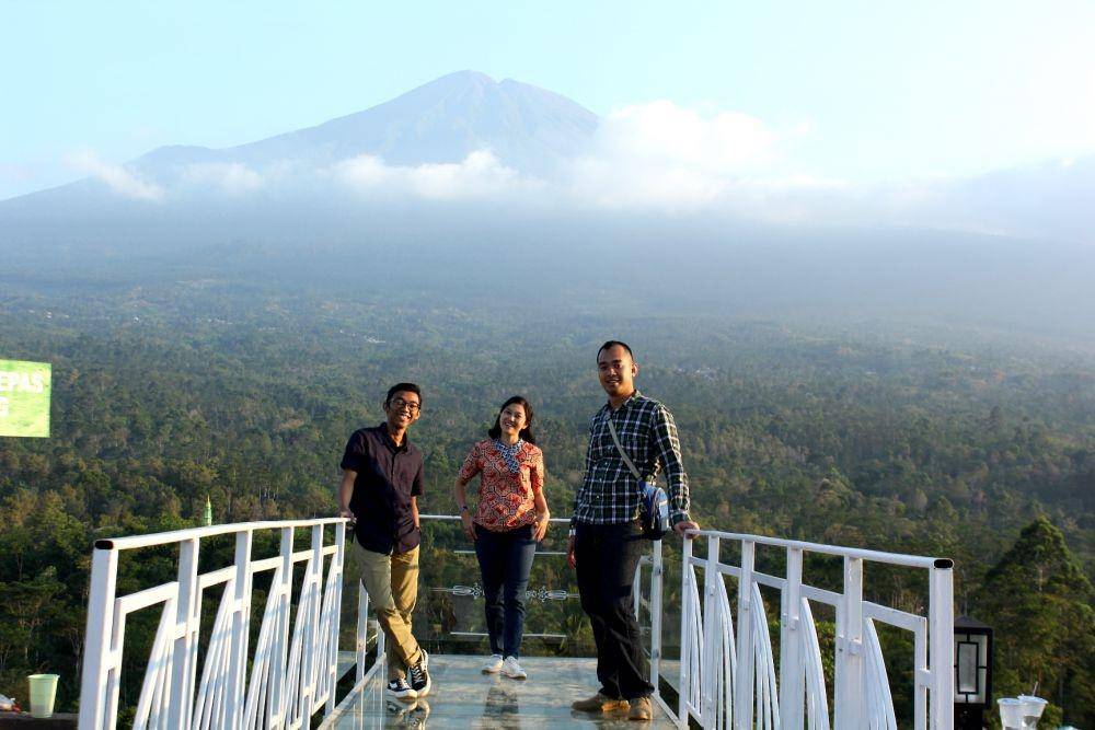 Bukit Tangkeban (wisatapemalang.com)