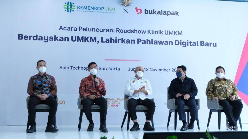 Peluncuran Roadshow Klinik UMKM bertajuk Berdayakan UMKM, Lahirkan Pahlawan Digital Baru, di Solo Technopark. Dok/Humas Pemkot Solo