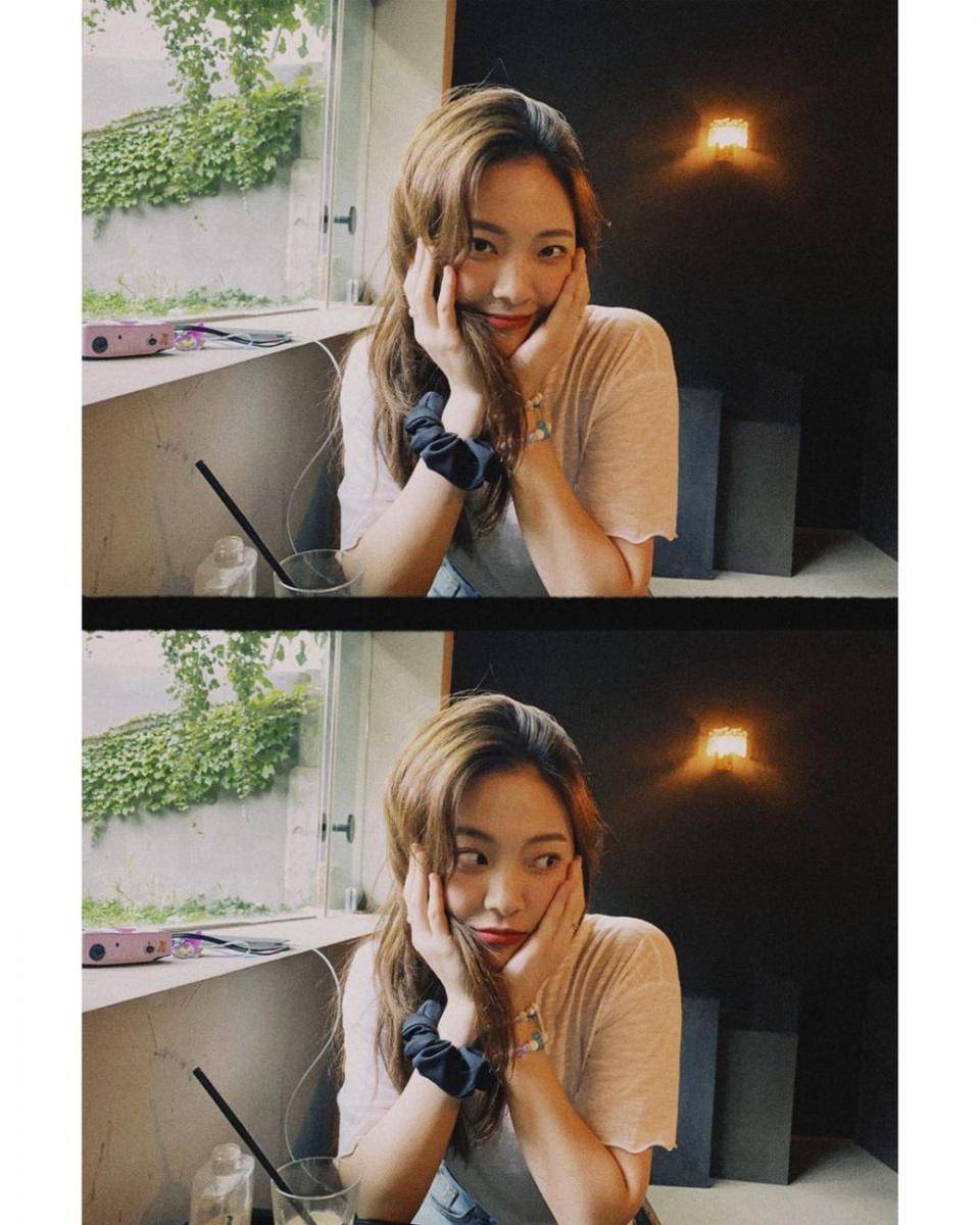 Moon Sua (instagram.com/a_us_noom)