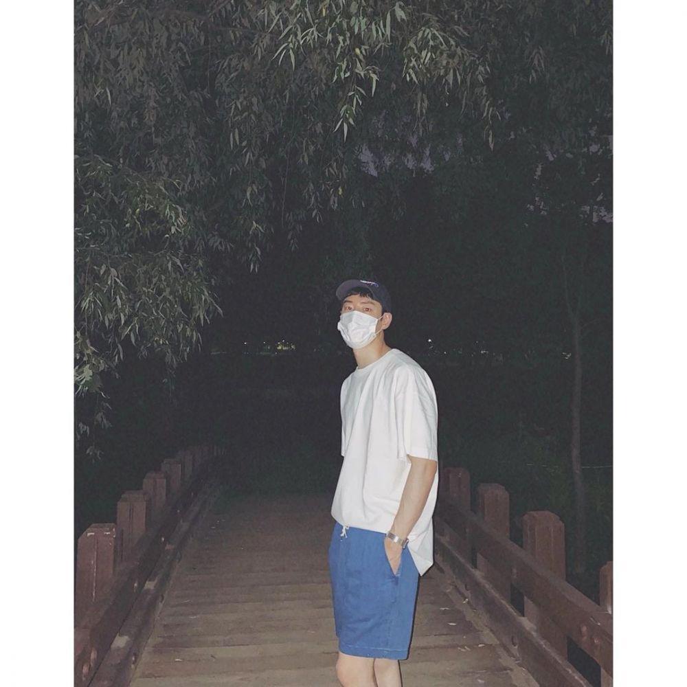 Lee Je Hoon (instagram.com/leejehoon_official)
