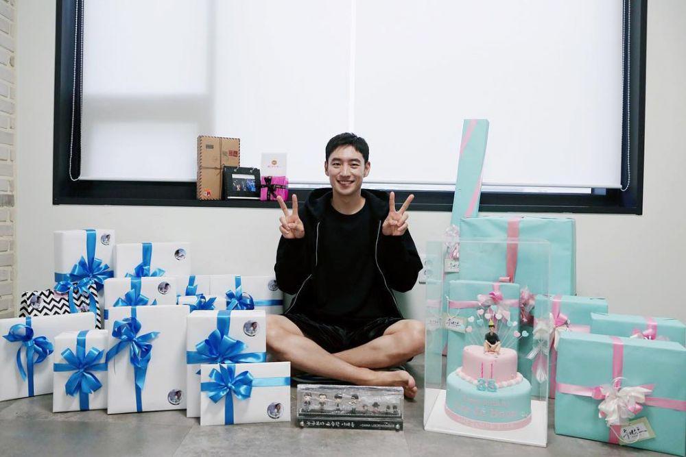 Lee Je Hoon (instagram.com/leejehoon_official)