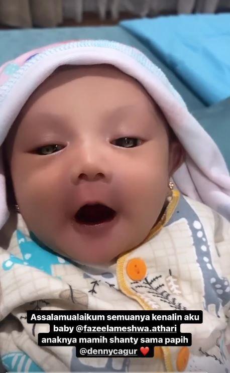 potret baby Meshwa (Instagram.com/shantydenny)