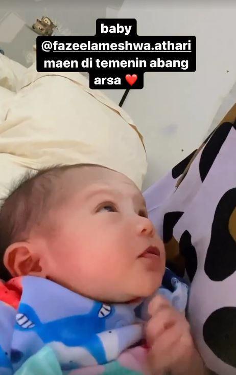 potret baby Meshwa (Instagram.com/shantydenny)