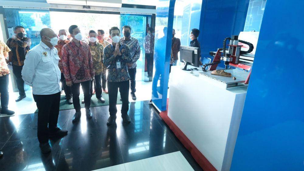 Menteri Koperasi dan UKM Teten Masduki saat kunjungan ke Technopark.Dok/Humas Pemkot Solo