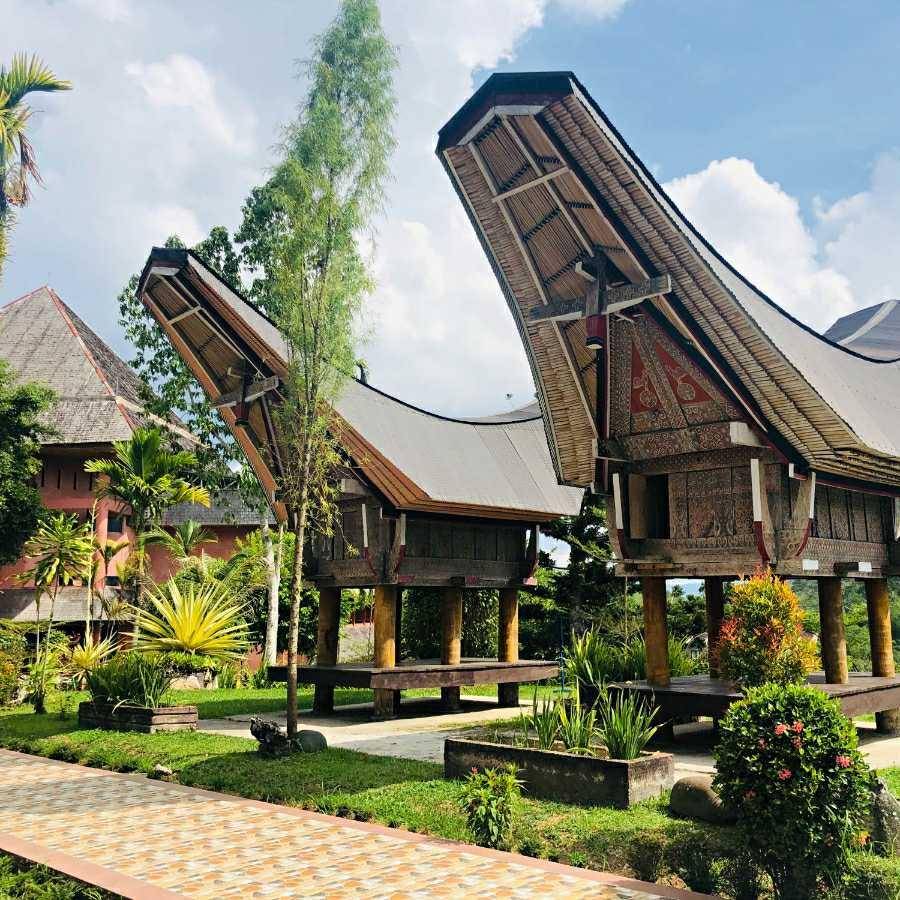Toraja (unsplash.com/heruhar008)