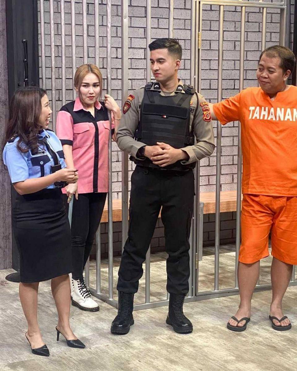 potret Bripda Islam Mustakim saat syuting Lapor Pak! (instagram.com/imustakimm)