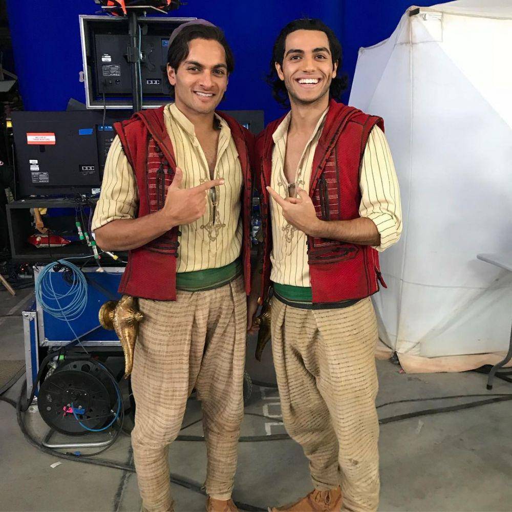 Mena Massoud dan stunt di film Aladdin (Instagram.com/hasitsavani/)
