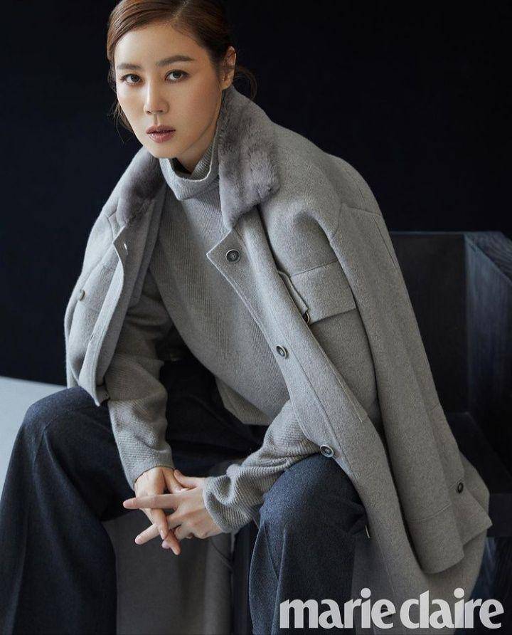 Kim Sung Ryung (instagram.com/sungryoung_kim)