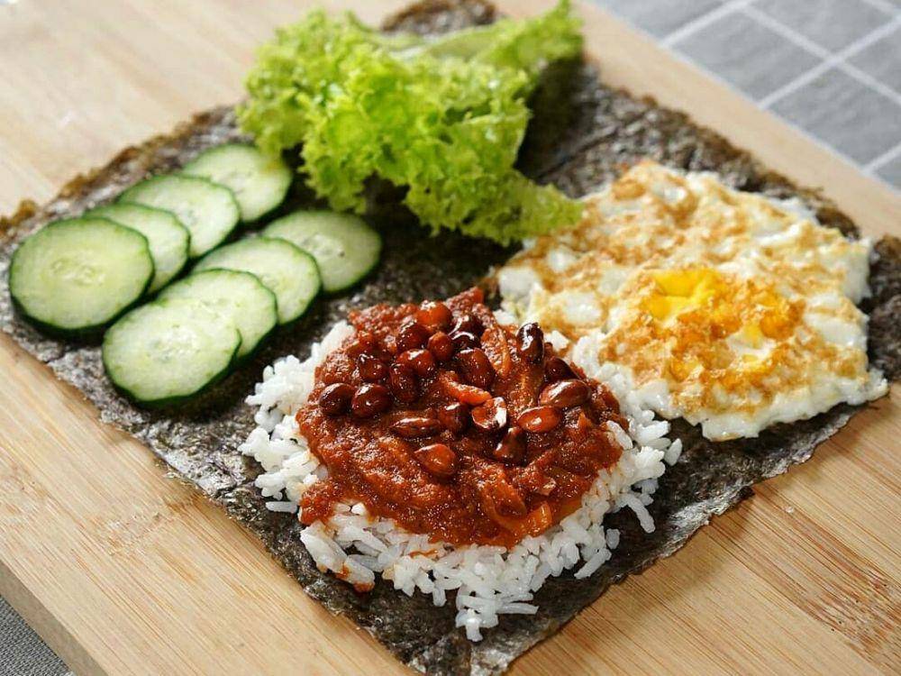 ilustrasi isian kimbap (instagram.com/@feliciaklf)