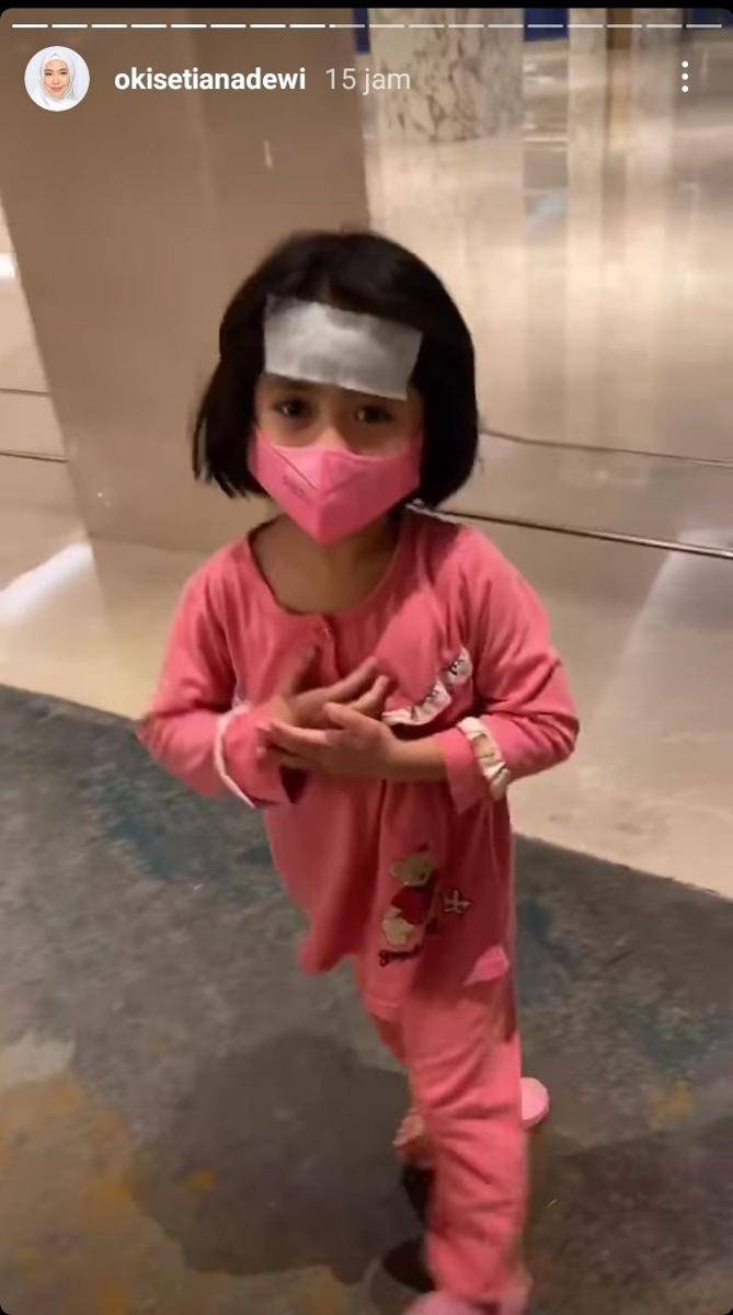 potret keponakan Ria Ricis (instagram story/okisetianadewi)