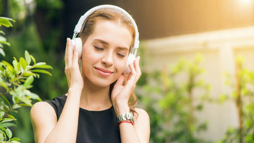 9 Rekomendasi Lagu KPop Cocok Didengar saat Weekend, Bikin Hati Nyaman