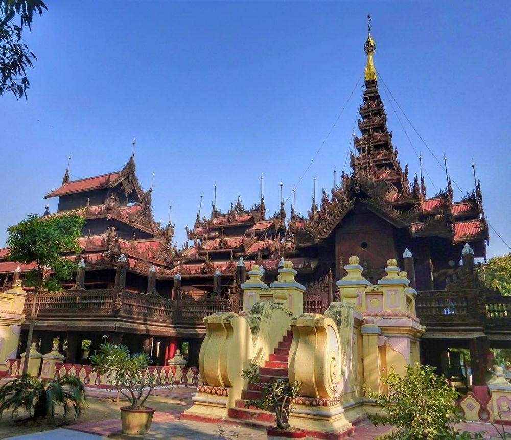 Shwe In Bin Kyaung (instagram.com/tinkerbell132)