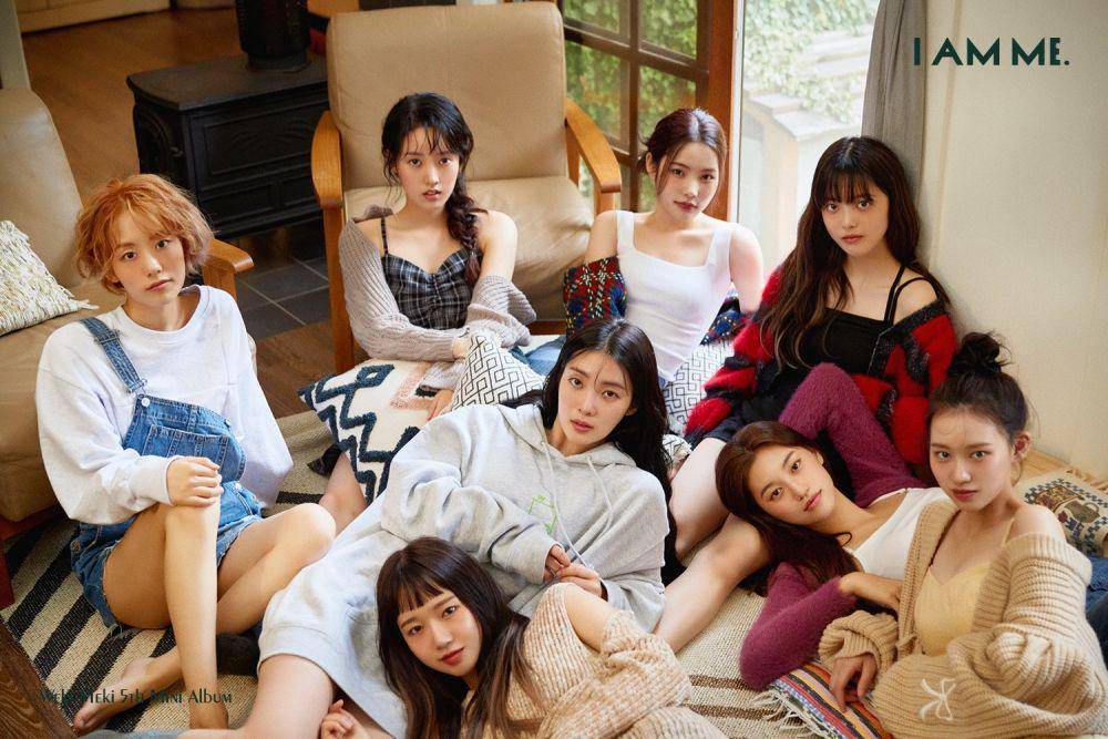 Foto konsep album 'I AM ME' Weki Meki (twitter.com/fantagiomusic_)