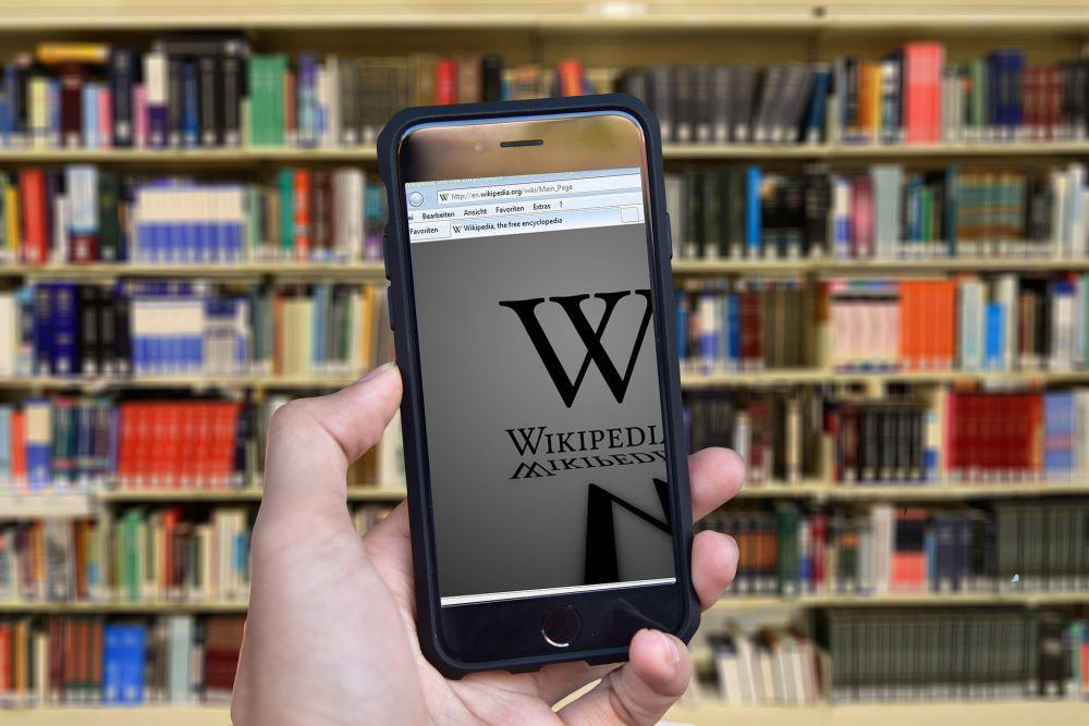 Wikipedia Didenda Rusia Rp550 Juta karena Enggan Hapus Konten