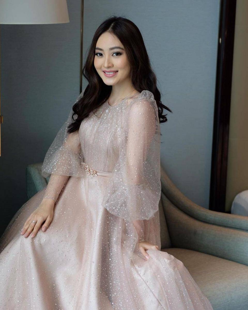 Natasha Wilona (instagram/ayungberinda)