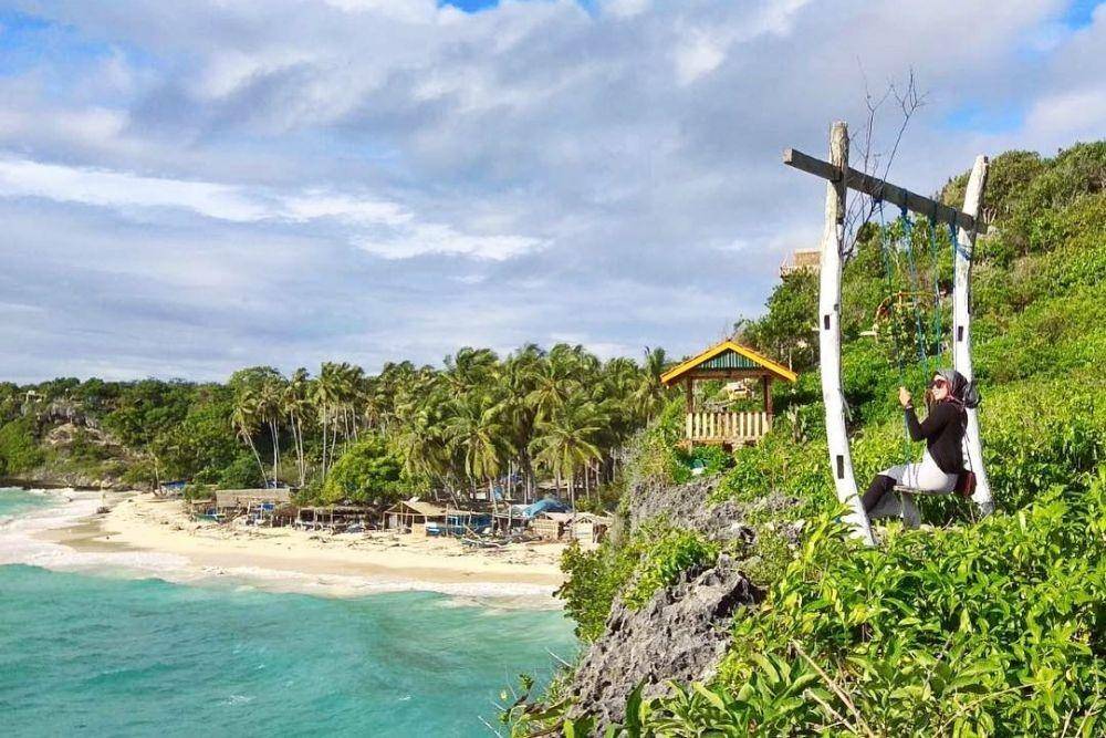 Pantai Marumasa (instagram.com/theprameswari)
