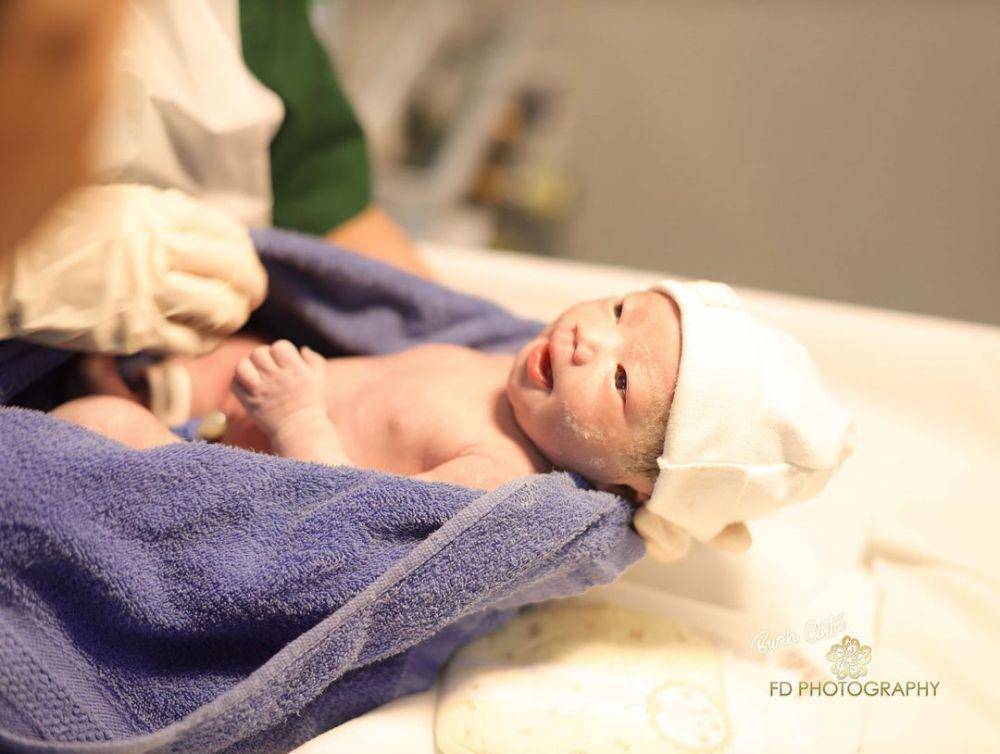 potret Baby Bible, anak Felicya Angelista dan Hito Caesar (instagram.com/buahcintabyfdphotography)