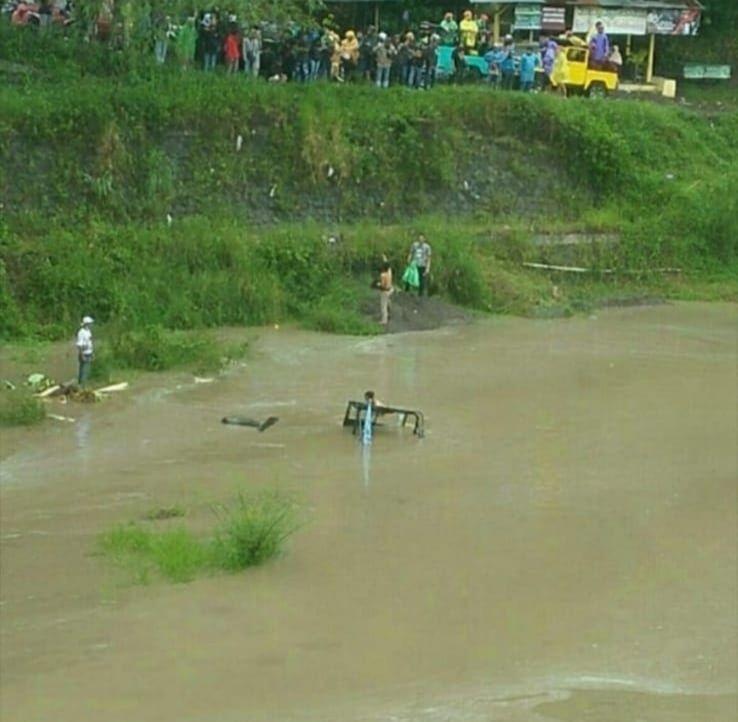 Viral Jip Tenggelam di Kalikuning, Ini Penjelasan Asosiasi Jip Merapi