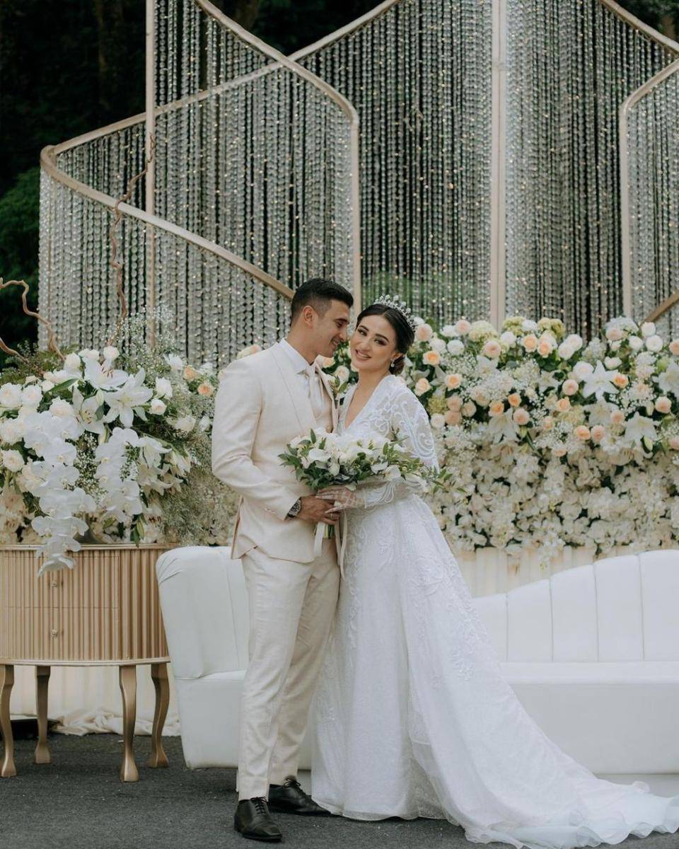 potret pernikahan Ali Syakieb dan Margin Wieheerm (instagram.com/marginw)