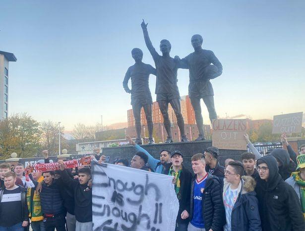 Suporter MU Mau Demo di Old Trafford, Kenapa Lagi?