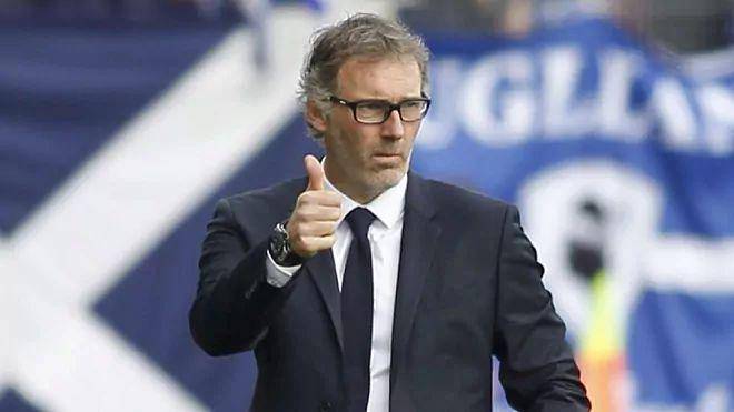 Laurent Blanc memuji kinerja anak asuhnya. (marca.com)