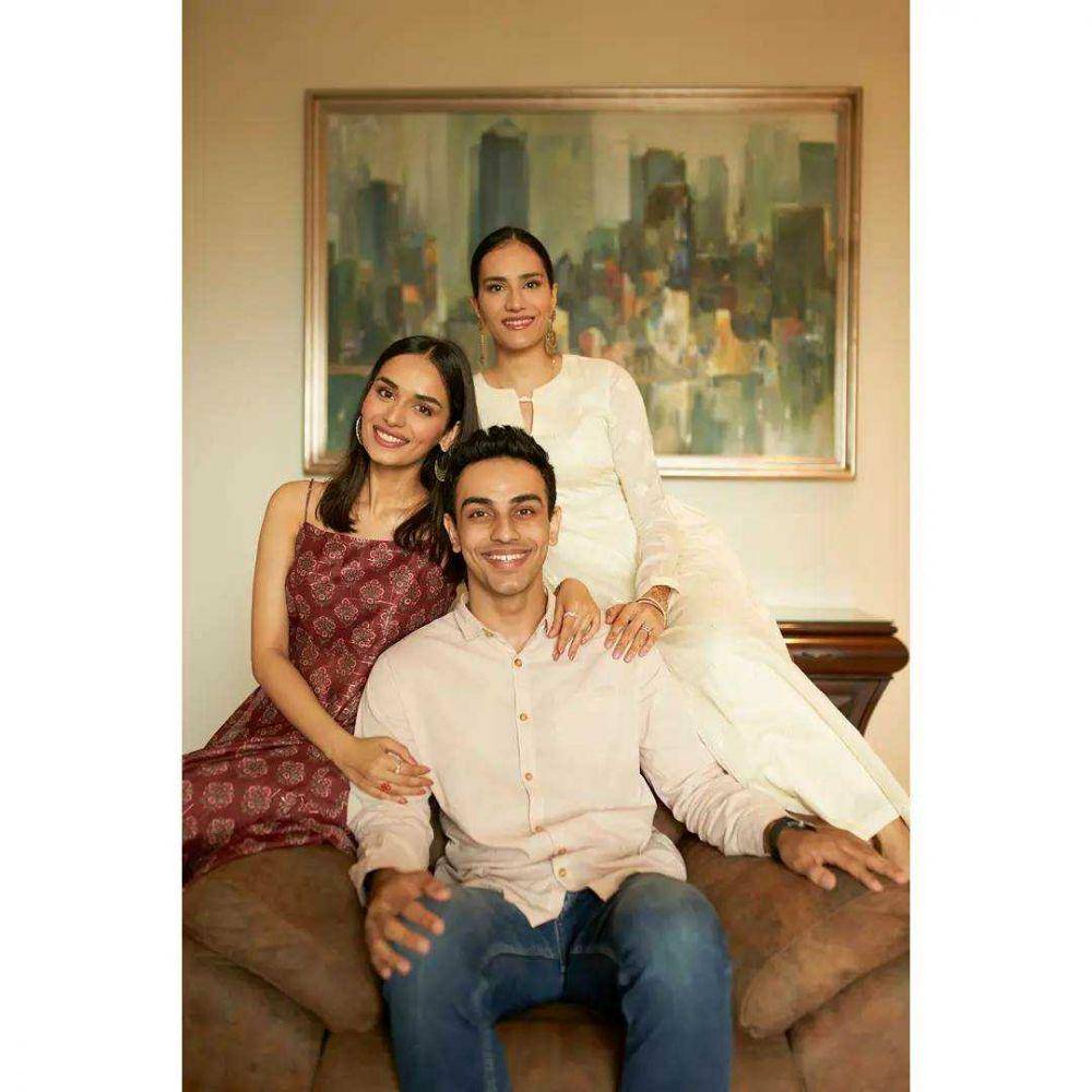 keluarga Manushi Chhillar (instagram.com/manushi_chhillar)
