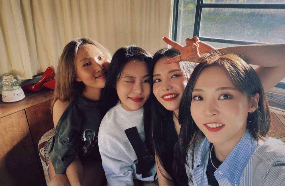 MAMAMOO (instagram.com/_mariahwasa)