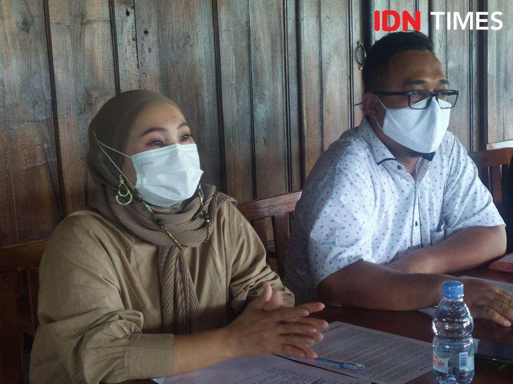 Kuasa Hukum dan perwakilan keluarga terduga pelaku tawuran antar pelajar di Di Yogyakarta saat menyampaikan siaran pers. IDN Times/Siti Umaiyah