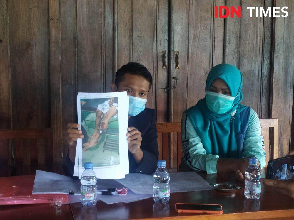 Kuasa Hukum terduga pelaku tawuran antar pelajar di Di Yogyakarta saat menyampaikan siaran pers. IDN Times/Siti Umaiyah