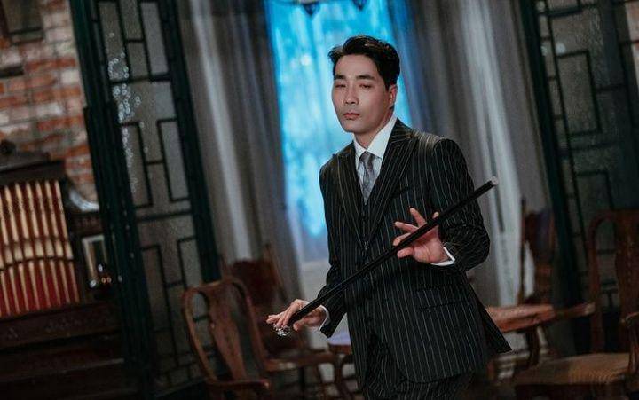 Ha Do Kwon (instagram.com/hadokwon2018)
