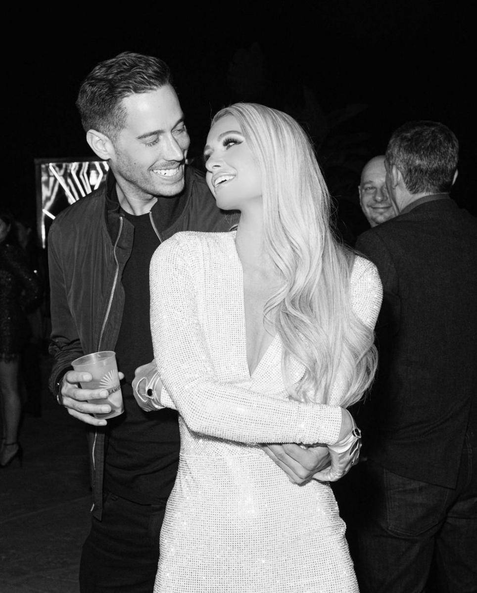 potret Paris Hilton dan Carter Reum (instagram.com/parishilton)