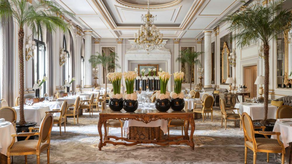Four Seasons Hotel George V (fourseasons.com)