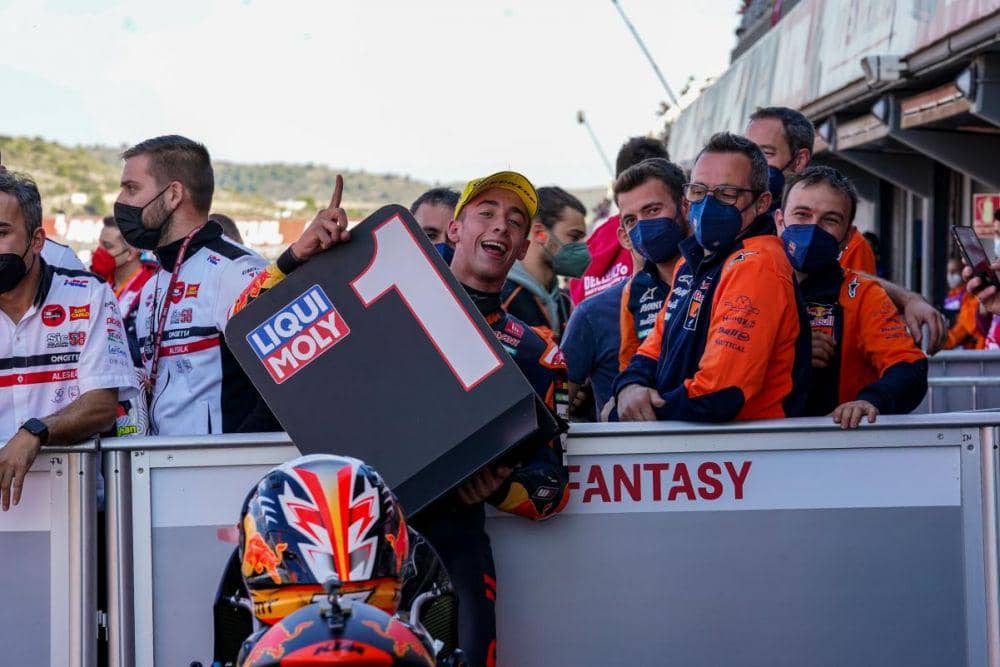 Pedro Acosta pole position (motogp.com)