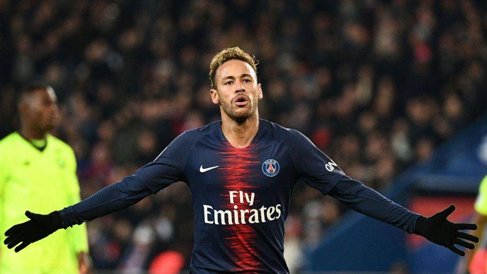 Neymar Jr bersama Paris Saint-Germain (skysports.com)