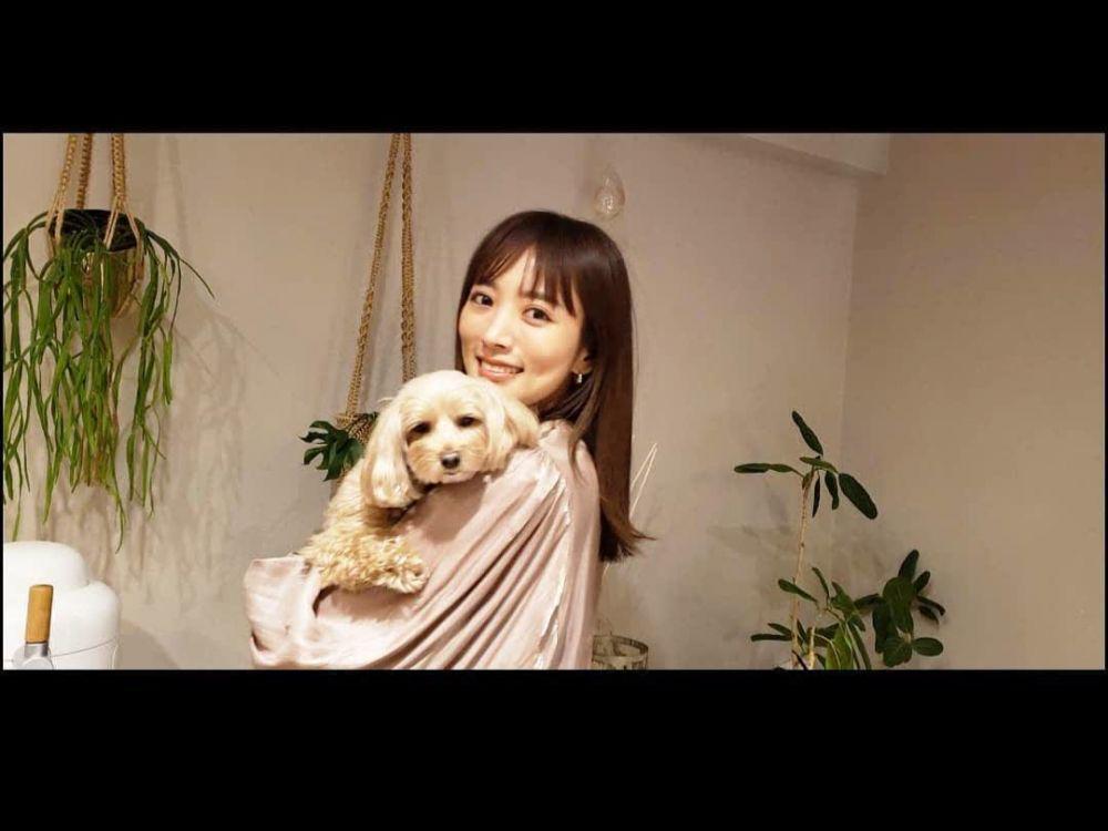 Natsuna (instagram.com/natsuna_official)