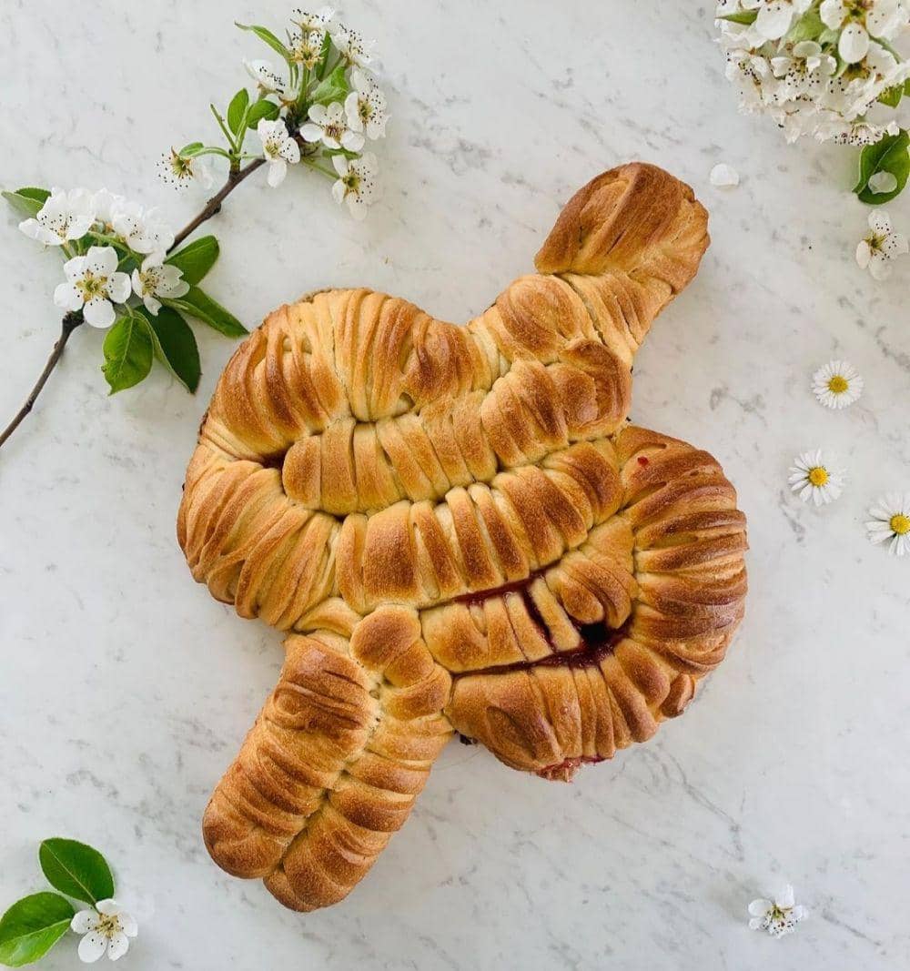 colomba pasquale (instagram.com/cucinamisu)