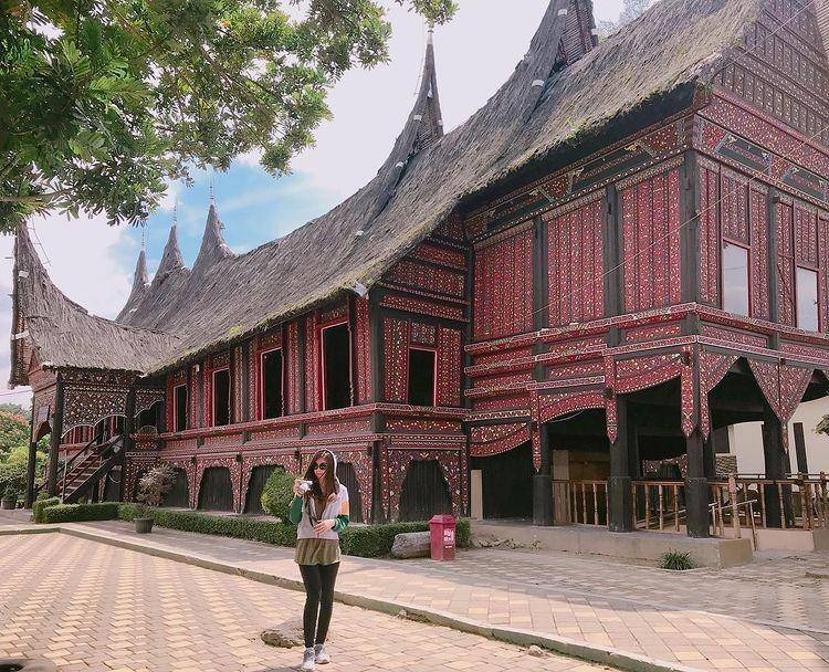 Museum Rumah Adat Baanjuang (Instagram.com/dhanyaffrianda)