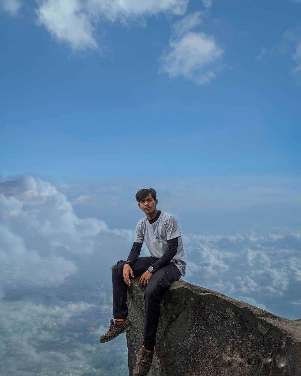 Gunung Penanggungan (instagram.com/akhsanfurqonn)