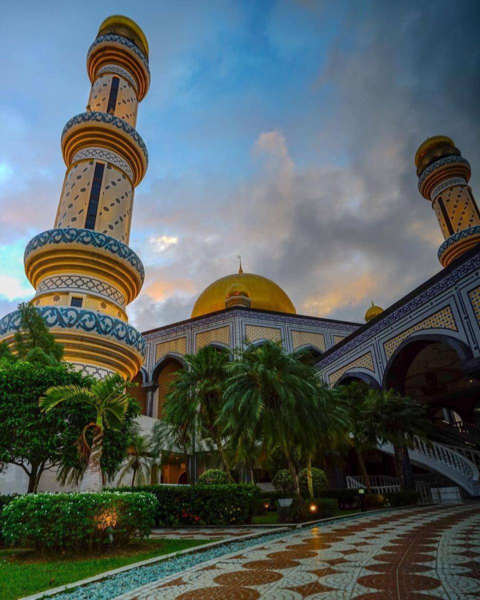 Masjid Jame 'Asr Hassanil Bolkiah (instagram.com/iiidayani)