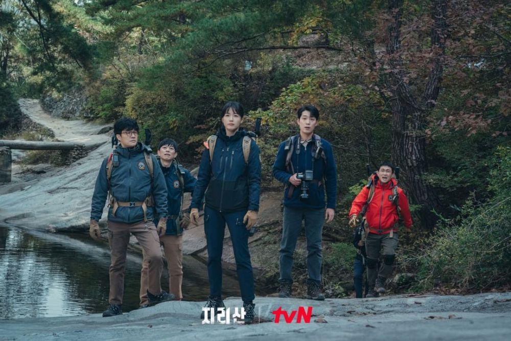 potret para pemain KDrama Jirisan (instagram.com/tvn_drama)