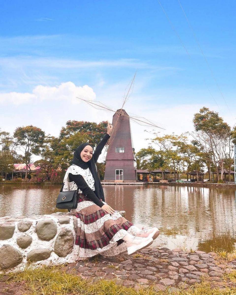 Taman Wisata Matahari (instagram.com/dinasyaft)