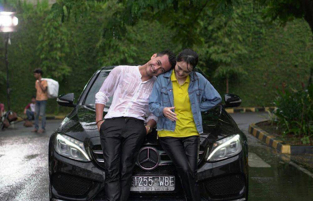 Shandy Aulia, Eza Gionino (instagram.com/ezagio)