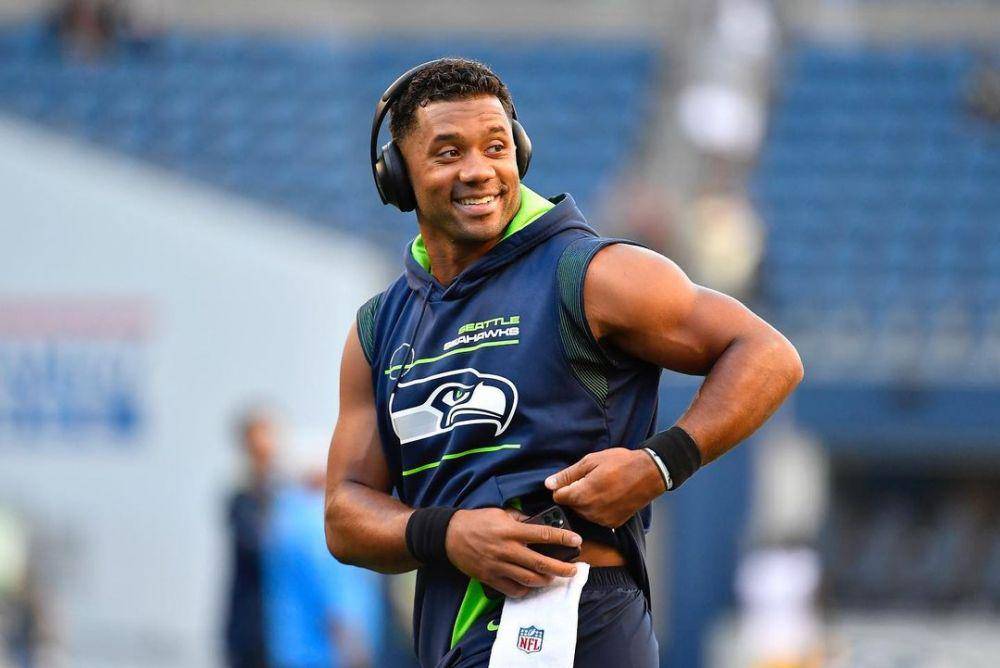 Russell Wilson (instagram.com/dangerrusswilson)