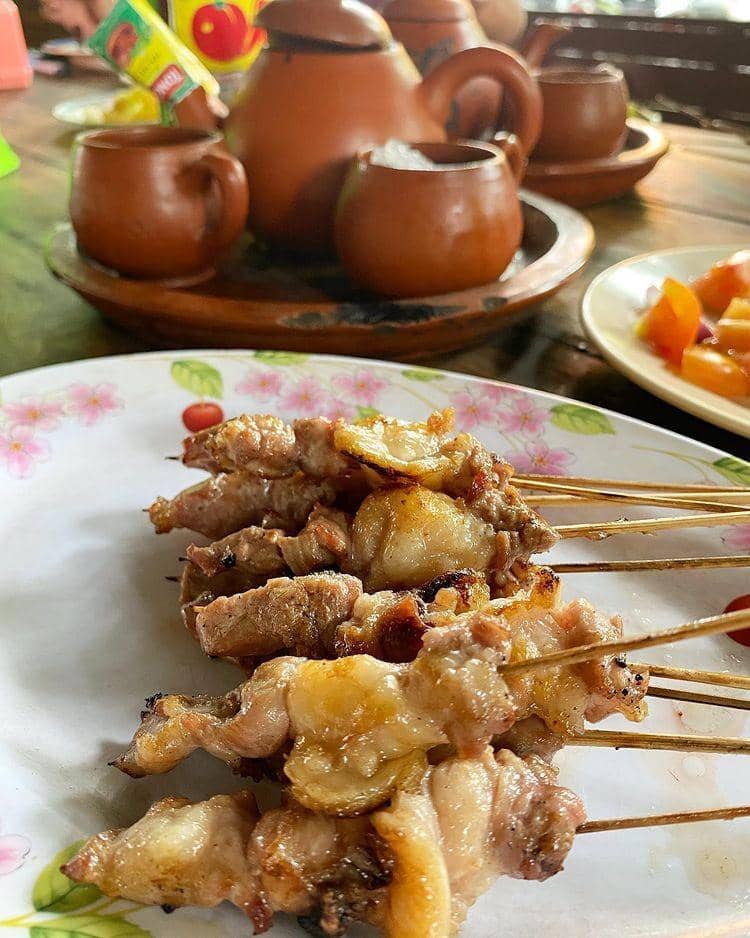 Sate Tegal (Instagram.com/santhiserad_food)