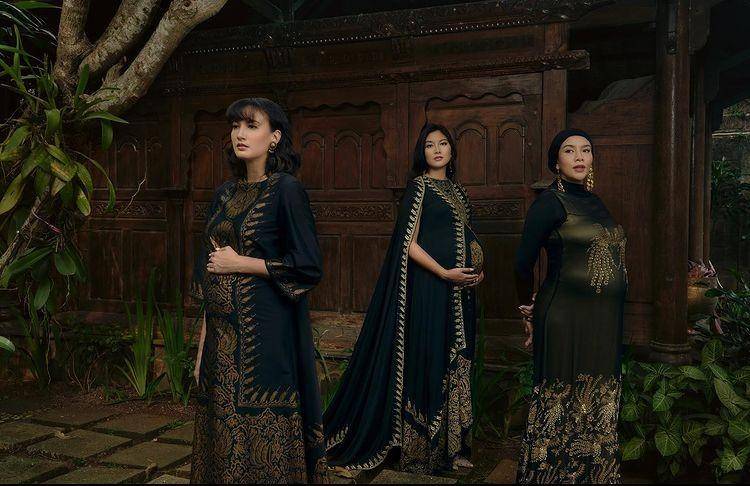 Maternity Nadine Chandrawinata, Zivanna Letisha, Dea Rizkita (Instagram.com/dennytjan)