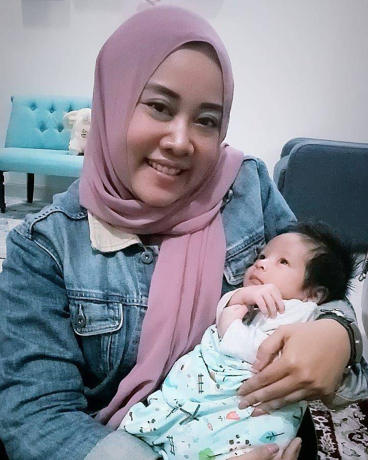 potret Gala bersama neneknya (instagram.com/puput_soedrajat)