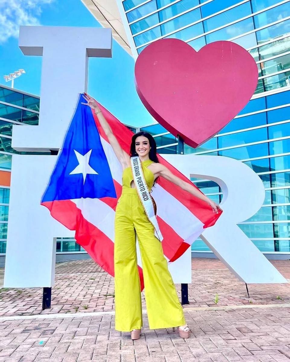 Potret Keberangkatan Kontestan Miss Grand International 2021 ke Phuket, Thailand (Instagram.com/missgrandinternational)
