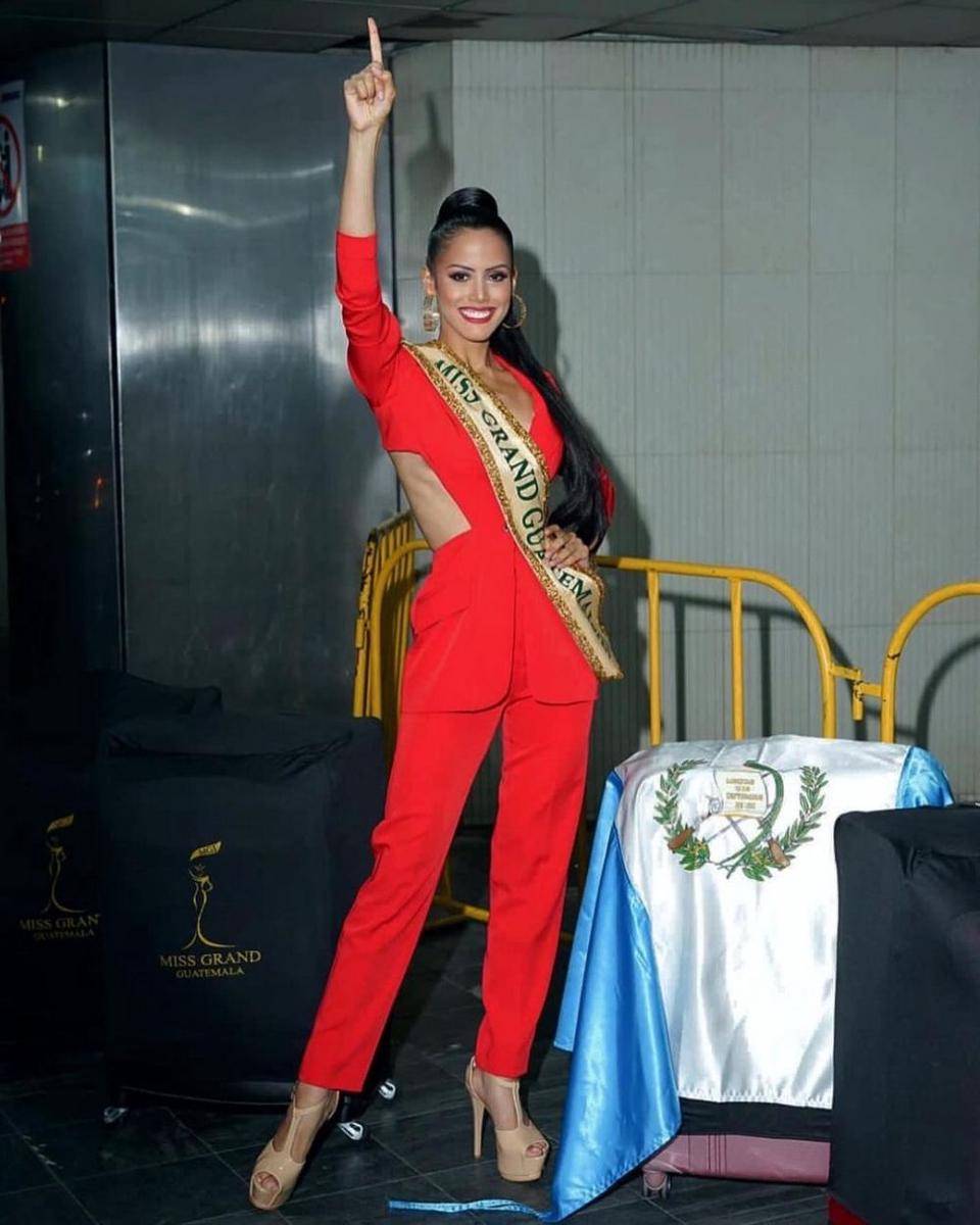 Potret Keberangkatan Kontestan Miss Grand International 2021 ke Phuket, Thailand (Instagram.com/missgrandinternational)