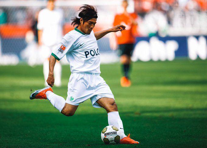 Yoshito Okubo saat tampil membela WOlfsburg. (twitter.com/vflwolfsburg_us)