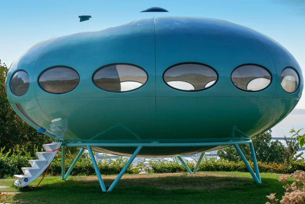 ilustrasi desain rumah UFO (pixabay.com/barskefranck)